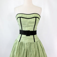 vintage 90s green gunne sax mini party dress bodice close