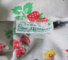 • Vintage 70's  Puff Sleeve Strawberry Blouse Top S - Bombshell Bettys Vintage