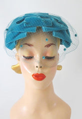 Vintage 50's Teal Blue Velvet Veil Bow Hat & Original Box - Bombshell Bettys Vintage
