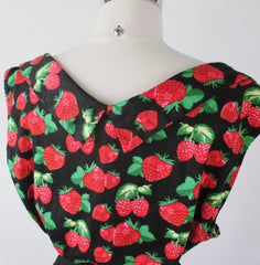 Lindy Bop 50's Look Dorelia Red Berry Top Plus 22 4XL - Bombshell Bettys Vintage