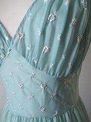 • Vintage 50's Teal Embroidered Flowers Full Length Night Gown S - Bombshell Bettys Vintage
