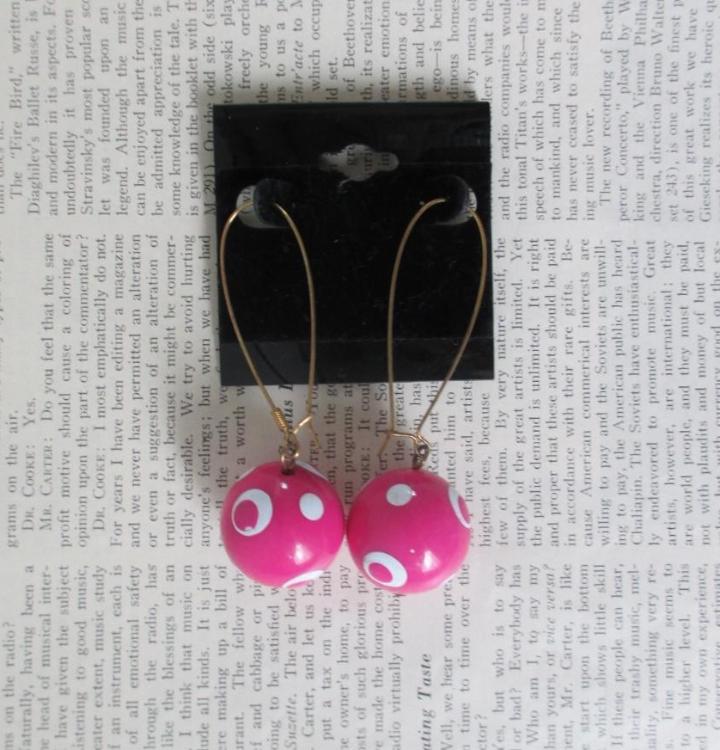 Vintage 80's Big Pink Plastic Ball Polka Dot Dangle Earring NOS - Bombshell Bettys Vintage