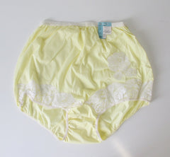 Vintage 50's Sunny Yellow White Lace Bloomer Panty 36 NWT - Bombshell Bettys Vintage