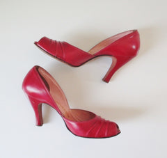Vintage Red 50's Peep Toe Heels Shoes 8 - Bombshell Bettys Vintage