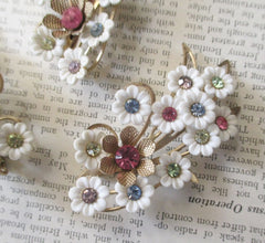 Vintage 50's 60's Emmons Thermoplastic Celluloid White Flower Pastel Rhinestone Brooch Earrings Set - Bombshell Bettys Vintage