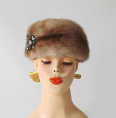 Vintage 50's Honey Blonde Mink Chapeaux Pillbox Hat - Bombshell Bettys Vintage