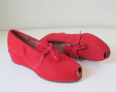 Vintage 40's Red Canvas Peep Toe Wedge Heels Casual Shoes 8 - Bombshell Bettys Vintage