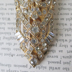 Vintage Art Deco Gold Rhinestone Dress Scarf Clip - Bombshell Bettys Vintage