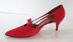 Vintage 50's 60's Red Heels Bow Accent Pumps Shoes 10 N - Bombshell Bettys Vintage