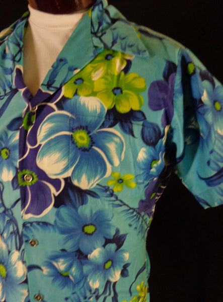 Vintage 50s 60s Blue Paradise Hawaii Floral Print Hawaiian Shirt