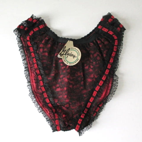 Vintage 50's 60's Pinup Burlesque Red Velvet Black Lace Panties M