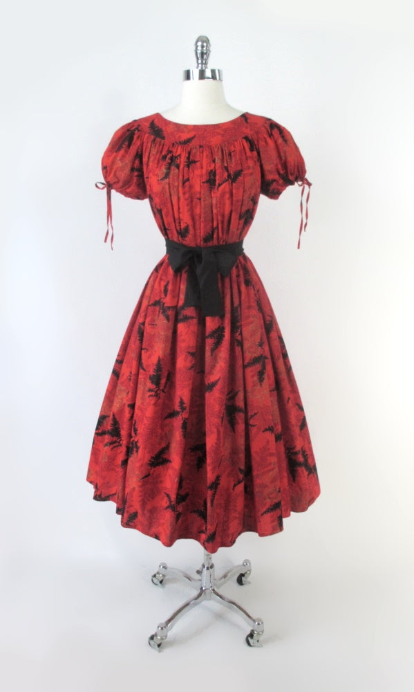 Vintage 50s Hawaiian Muumuu Lounging Dress L