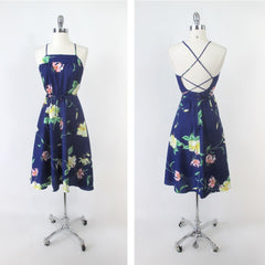 Vintage 70s Lace Up Back Hawaiian Midi Dress XS