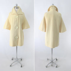 Vintage 60's Cream Big Button Bell Sleeve Mod Coat / Jacket M