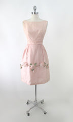 Vintage 60s 3D Pink Roses Full Skirt Party Dress S