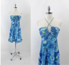 • Vintage 70s Convertible Halter Tie Hawaiian Dress XS