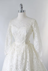 Vintage 60's Ivory White Lace Full Skirt Wedding Dress M - Bombshell Bettys Vintage