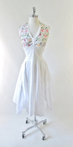 • Vintage 70's White Embroidered Gypsy Halter Dress L