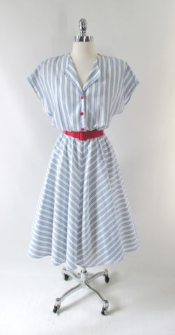 • Vintage 80's White & Blue Chambray Stripe Full Skirt Day Dress L