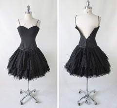 Vintage 80's Sweetheart Black Lace & Sequins Full Skirt Party Dress - Bombshell Bettys Vintage