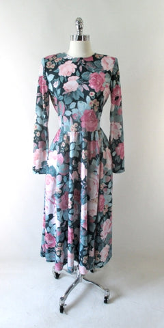 • Vintage 80's Soft Pink Roses Tea Dress M