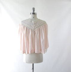 Vintage 40's Barbizon Elfin Peach & Lace Bed Jacket M / L - Bombshell Bettys Vintage