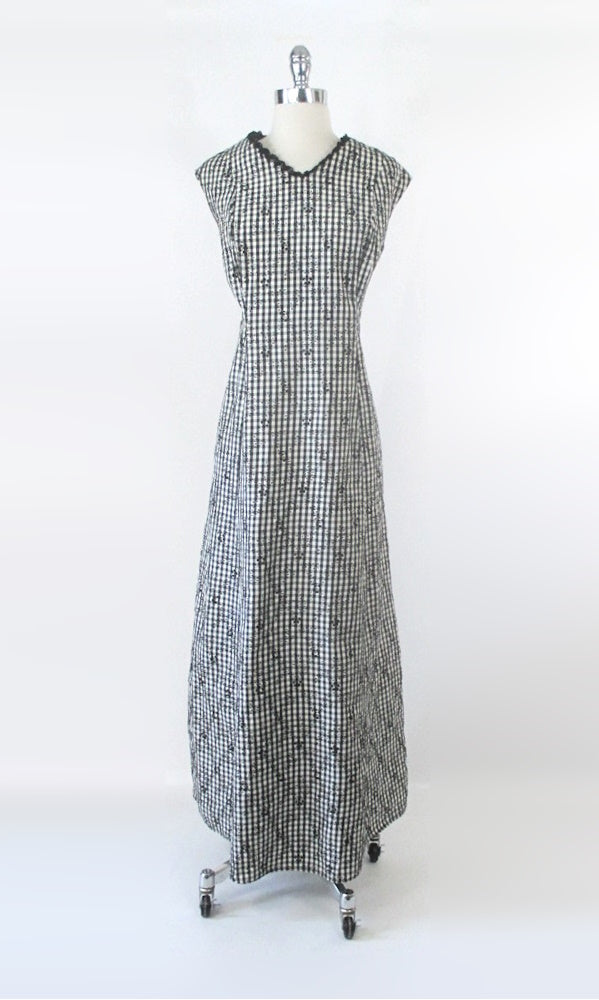 Vintage 60s Velvet Flocked Floral Gingham Maxi Dress Voluptuous - Plus Bombshell Bettys Vintage Vintage 60s Velvet Flocked Floral Gingham Maxi Dress Voluptuous - Plus Bombshell Bettys Vintage