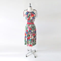 vintage 70s 80s tropical rayon parrot print  shift tent trapeze sundress summer dress belted
