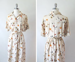 vintage 40s silk royal Hawaiian angelfish safari dress bodice back