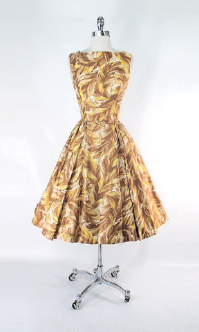 Vintage 50's Golden Leaves Kamehameha Hawaiian Dress M