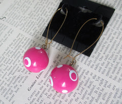 Vintage 80's Big Pink Plastic Ball Polka Dot Dangle Earring NOS - Bombshell Bettys Vintage