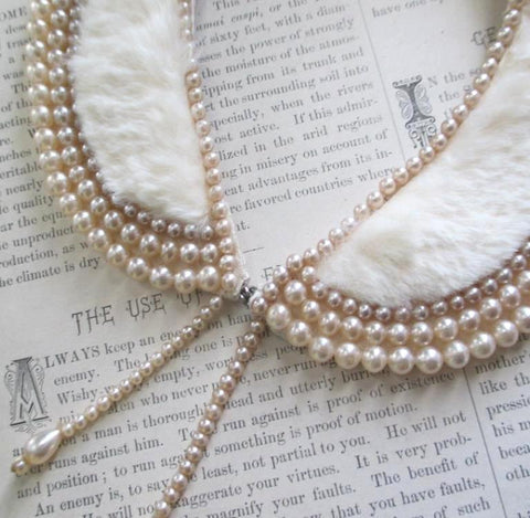Vintage 50's White Fur & Pearl Collar Necklace