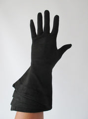 Vintage 40's Black Suede French Gauntlet Gloves - Bombshell Bettys Vintage