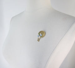 Vintage Krementz Hat Flower and Pearl Brooch Pin - Bombshell Bettys Vintage