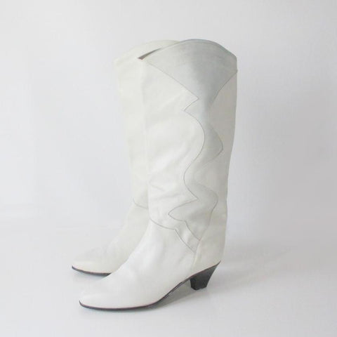 Vintage 80's Charles David White Slouch Boots 9
