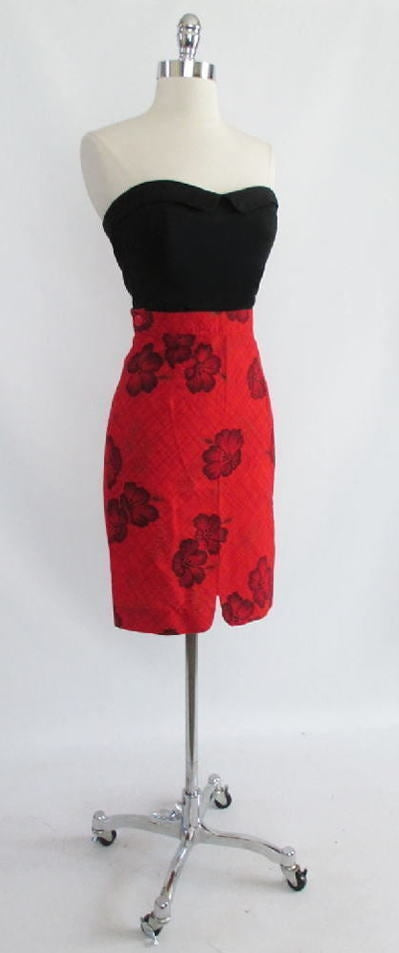 • Vintage 50's Bombshell Pinup Red Hawaiian Bad Girl Wiggle Pencil Tiki Skirt S - Bombshell Bettys Vintage