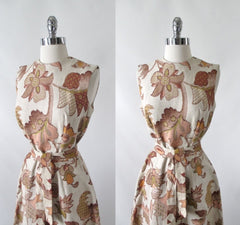 Vintage 60's Acorns & Autumn Leaves Tapestry Shift Dress M - Bombshell Bettys Vintage