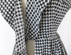 vintage 50s full skirt day black white gingham houndstooth  shawl collar medium dress bombshell bettys vintage closure