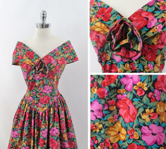 vintage 80s Laura Ashley style floral off shoulders full skirt tea dress bombshell bettys vintage bodice full