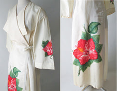 Vintage 40's 50's Rare White Taffeta Hand Painted Hawaiian Robe Dressing Gown - Bombshell Bettys Vintage