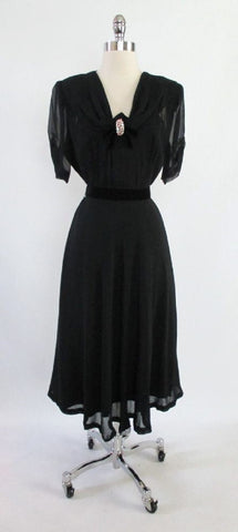 z Vintage 40's Black Chiffon & Velvet Illusion Rhinestone Party Dress L