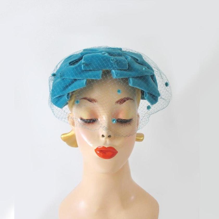 Vintage 50's Teal Blue Velvet Veil Bow Hat & Original Box - Bombshell Bettys Vintage