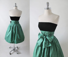 • Vintage 80's Strapless Green Silk Black Velvet Full Skirt Party Dress S - Bombshell Bettys Vintage