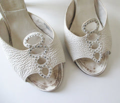 Vintage 50s White Springolator Heels Shoes 8 - Bombshell Bettys Vintage