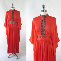 Vintage 60's Orange Batwing Caftan / Robe One Size • As Found - Bombshell Bettys Vintage