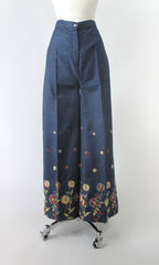 Vintage 70s Embroidered Rainbow Flower Bell Bottom Jeans S