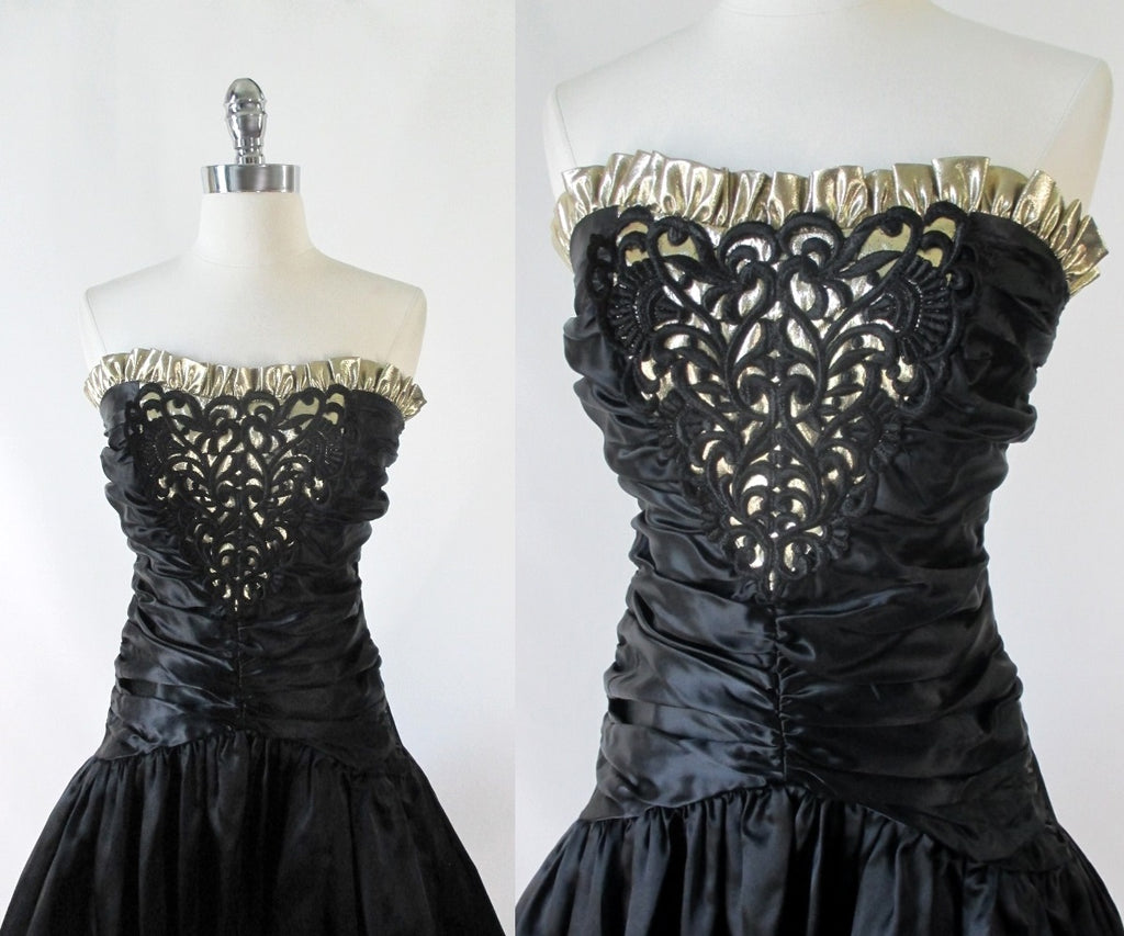 Black Velvet Dress, 80s Bombshell Sweetheart Strapless Pin up Dress Extra  Small to Small XS S -  Canada